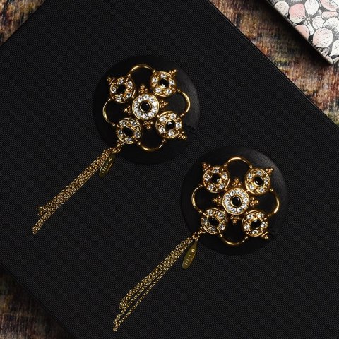 Skórzane nasutniki ozdobne – Upko Luxury Baroque Leather Pasties Skórzane nasutniki ozdobne – Upko Luxury Baroque Leather Pasties
