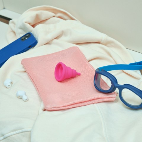 Kubeczek menstruacyjny Intimina Lily Cup Compact B